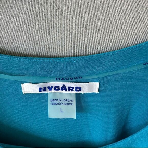 🎉5 for $45🎉 Nygard Top Blouse Shirt Size L Blue - Picture 4 of 7